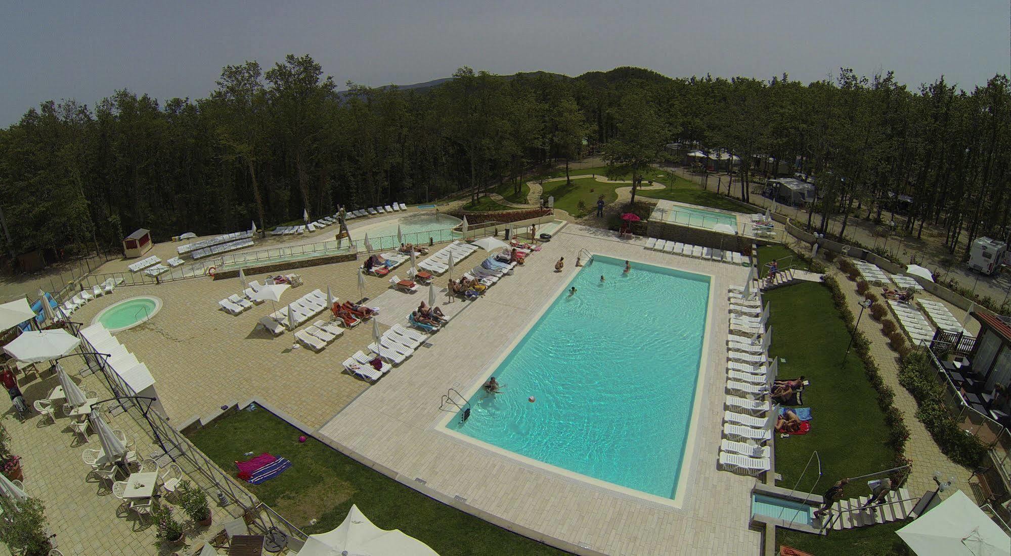 Glamping Village Orlando In Chianti Volpaia Exterior photo